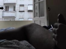 ventana flash dick desnudo a los vecinos 3