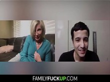 FamilyFuckUP.com - Puta se desnuda y se masturba para su nieto favorito, Payton Hall, Ricky Spanish