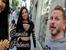 Trío Caliente para turista perdido con Asia Vargas y Camila Palmer