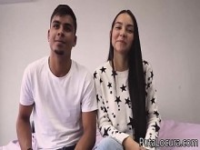 Parejitas Valerin y sus pezones de chocolate. Pareja colombiana en casting porno