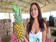 MAMACITAZ - Latina Evelin Suarez engañada por chicos ansiosos