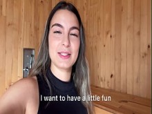 ¡Mi vecino es un hombre casado y lo convenceré de follar mi coño peludo mientras su esposa lo busca! Liatovar