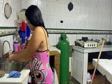 Melissasexhot - update &num;28 -mi primo se esta quedando en casa y le ofrezco agua pero esta muy caliente y le follo su coño - Nov 27, 2024