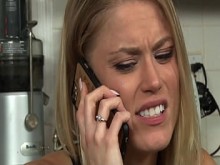 Valery Summer folla al hombre de la casa