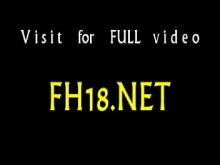 El pene falso entra en el arranque húmedo