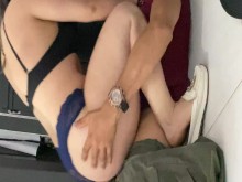 el fontanero me desnuda el coño