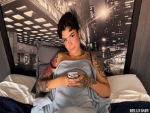 Jery ​​Lee me preguntó si podíamos quedarnos y follarla por el culo. Debut ANAL - También conocido como Flytoday