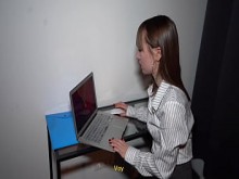 Follando duro con mi jefa rusa Kate Quinn para conservar mi trabajo