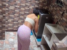 Vecina MILF culona &OpenCurlyDoubleQuote;No pensé que ella se atrevería a hacer eso”