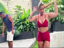 ¡Mi madrastra descubre que soy desorganizada y quiere que haga lo que ella dice! Rioc69 y Cata Sánchez