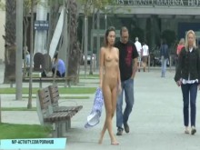 El espectacular rodaje de Jenny en desnudo público en Barcelona
