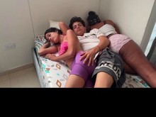 Una buena follada por el culo mientras la cornuda de mi amiga está distraída